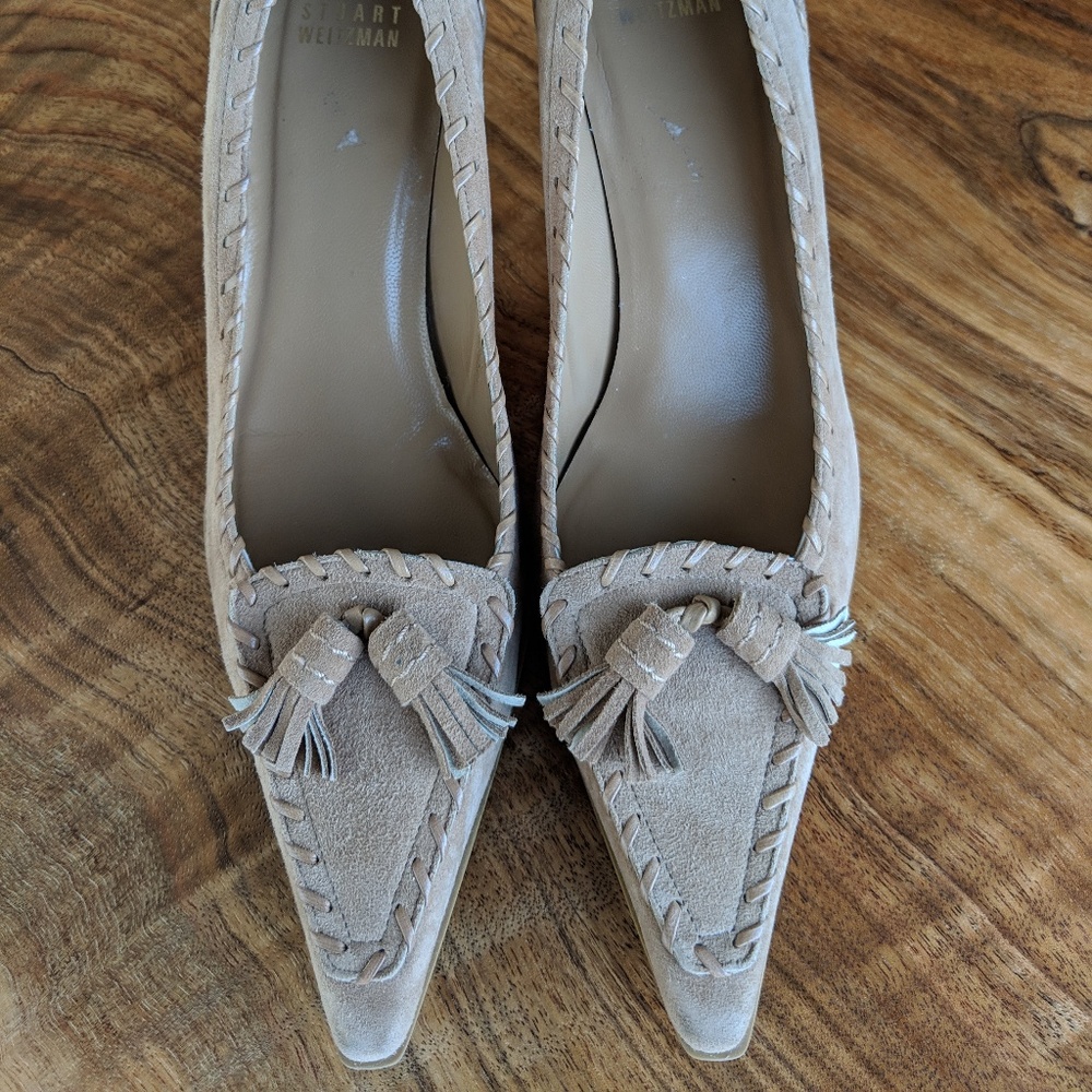 Stuart Weitzman tan suede pumps